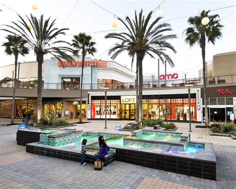 Shops at del amo mall - Open 11:00AM - 7:00PM. Normal & special operating hours for Del Amo Fashion Center®.